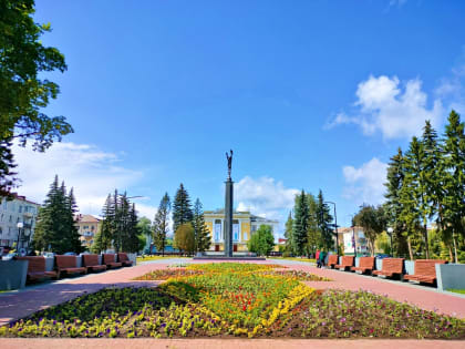 Сквер Броховича привели в порядок