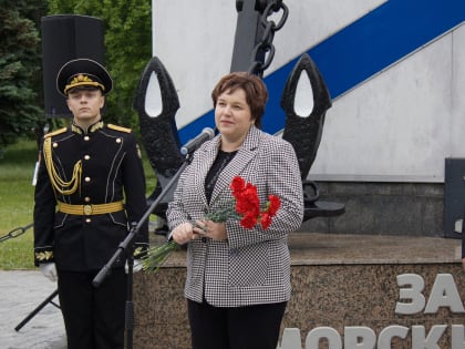 Участников автопробега «Сила в единстве» встретили в «Саду Победы»