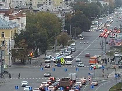 В Челябинске сбили пешехода на перекрестке