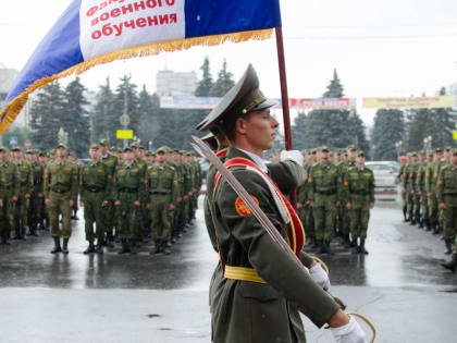 Выпускники ЮУрГУ получают востребованное гражданское и военное образование