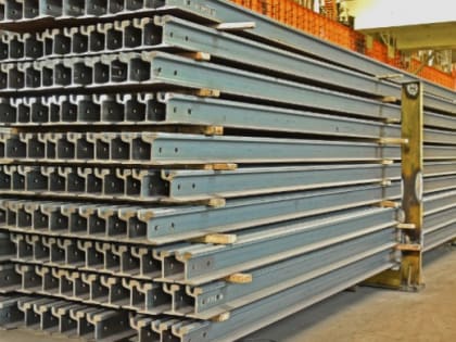 Челябинский металлургический комбинат поддерживает городской транспорт