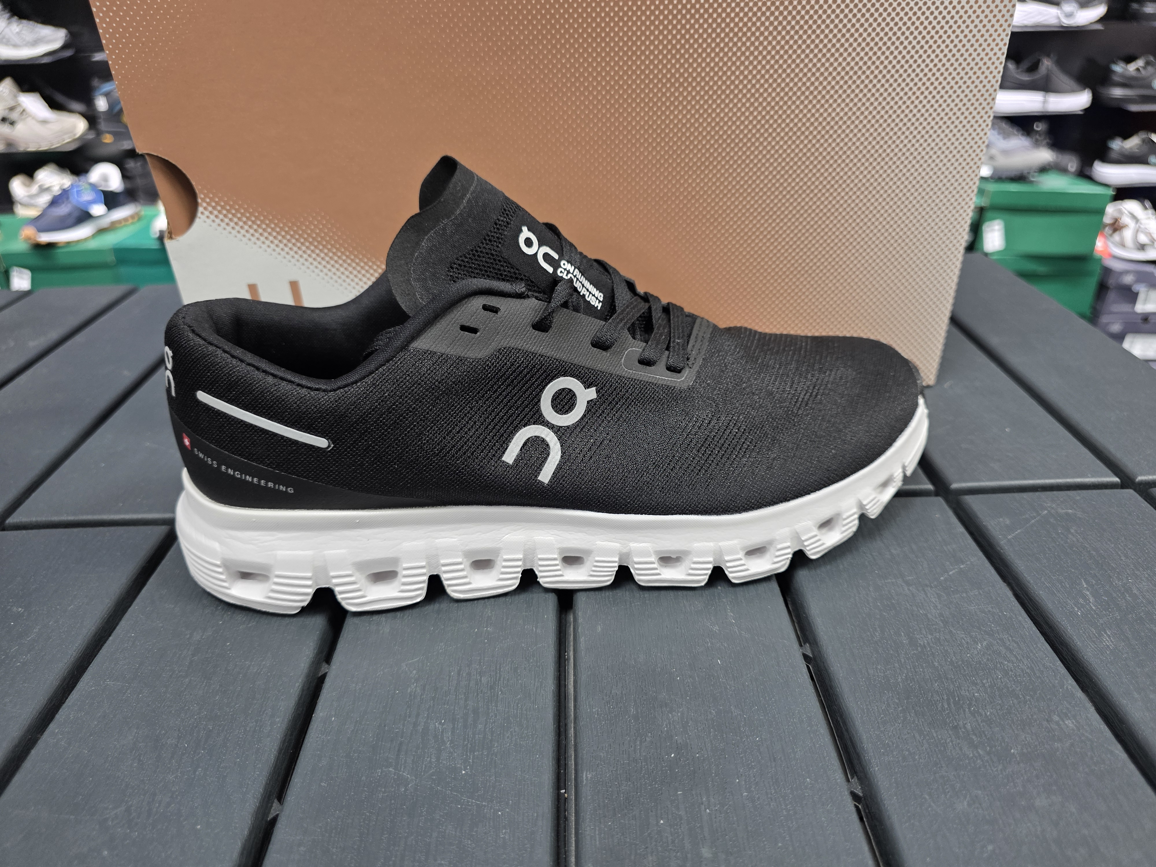 On spor ayakkabı dar kalip yazlik