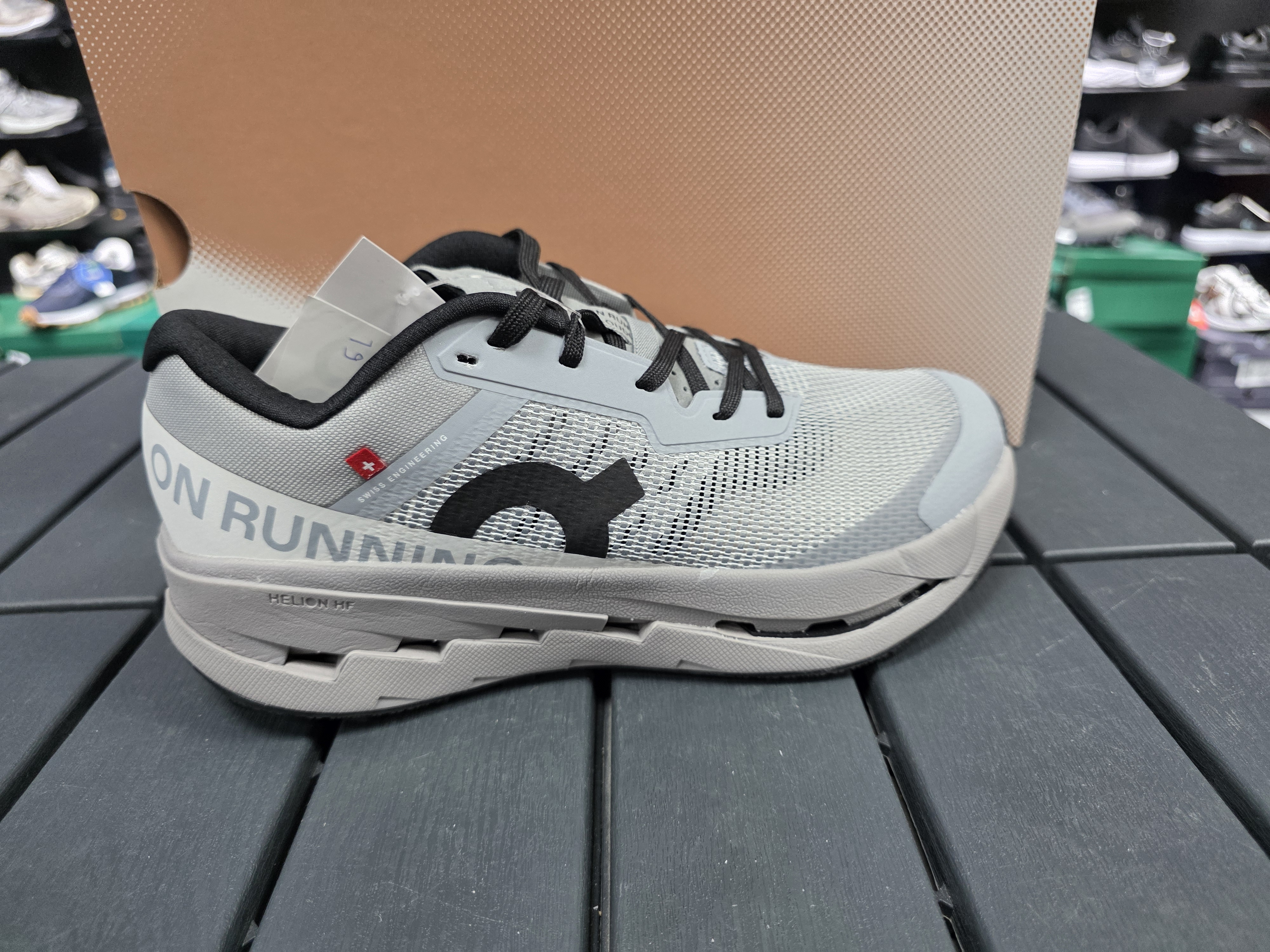 On spor ayakkabı tam kalip yazlik