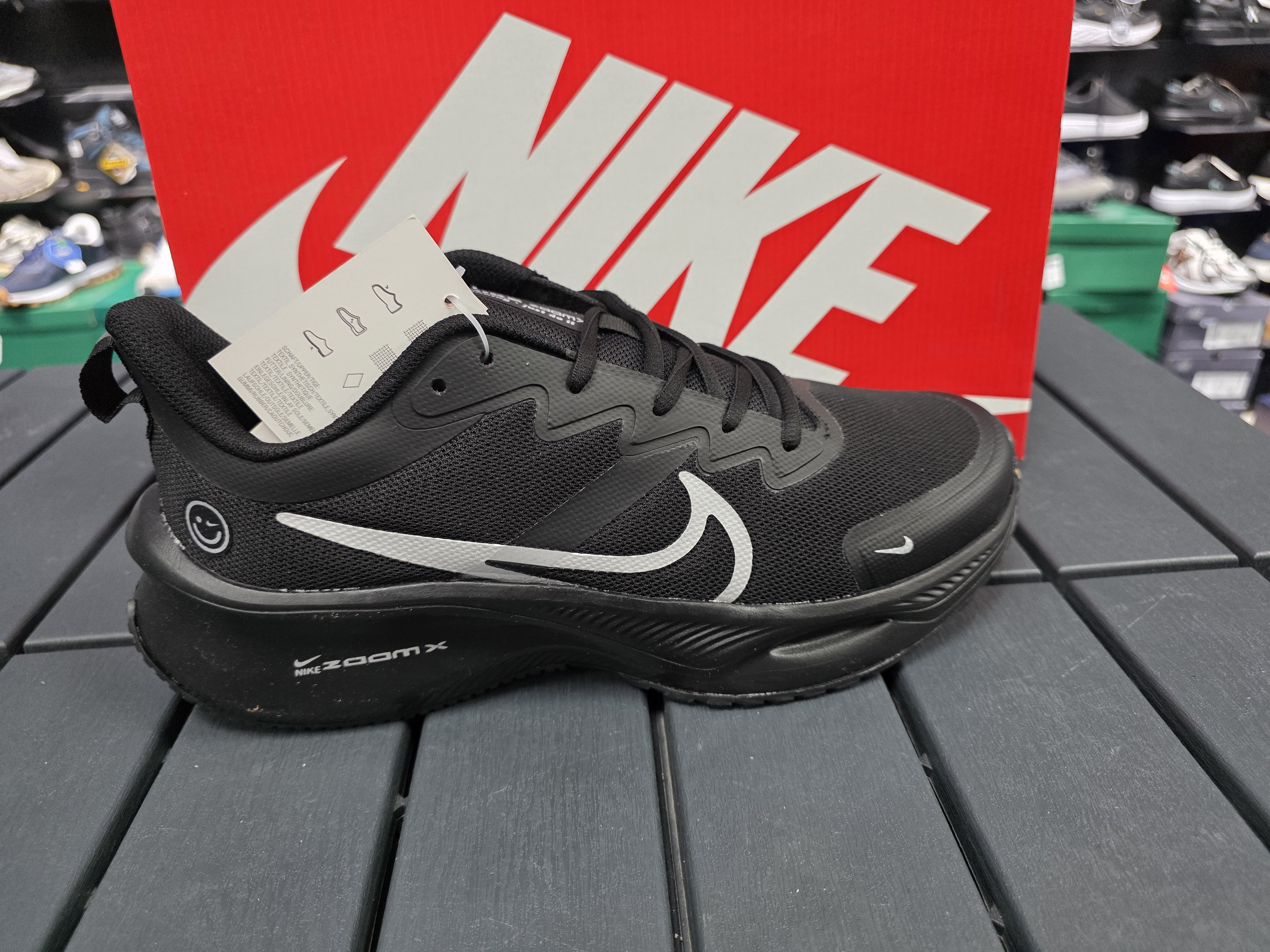 Nike zoom.x  emoji dar kalip spor ayakkabı