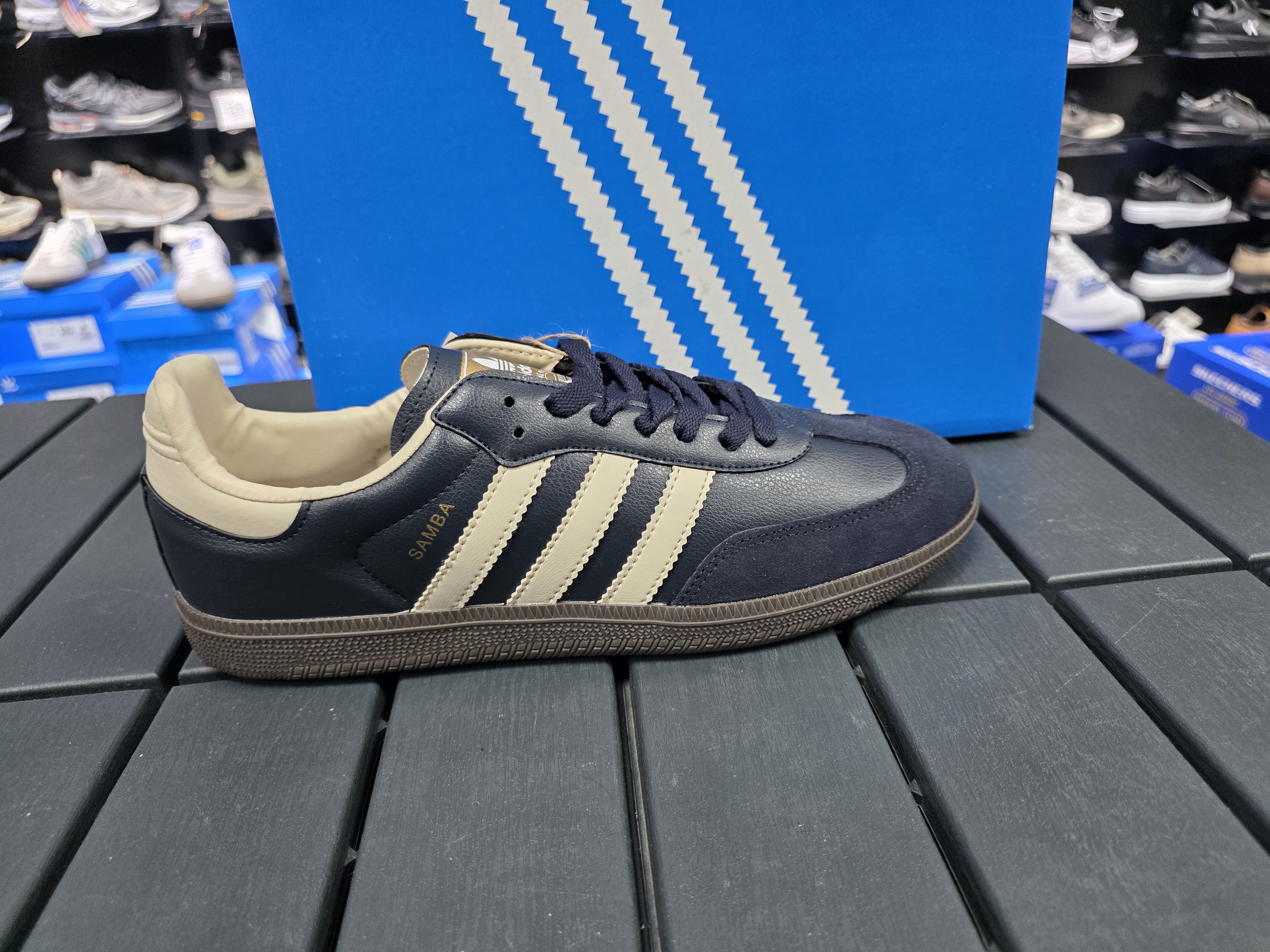 Adidas samba tam kalip mevsimlik spor ayakkabı