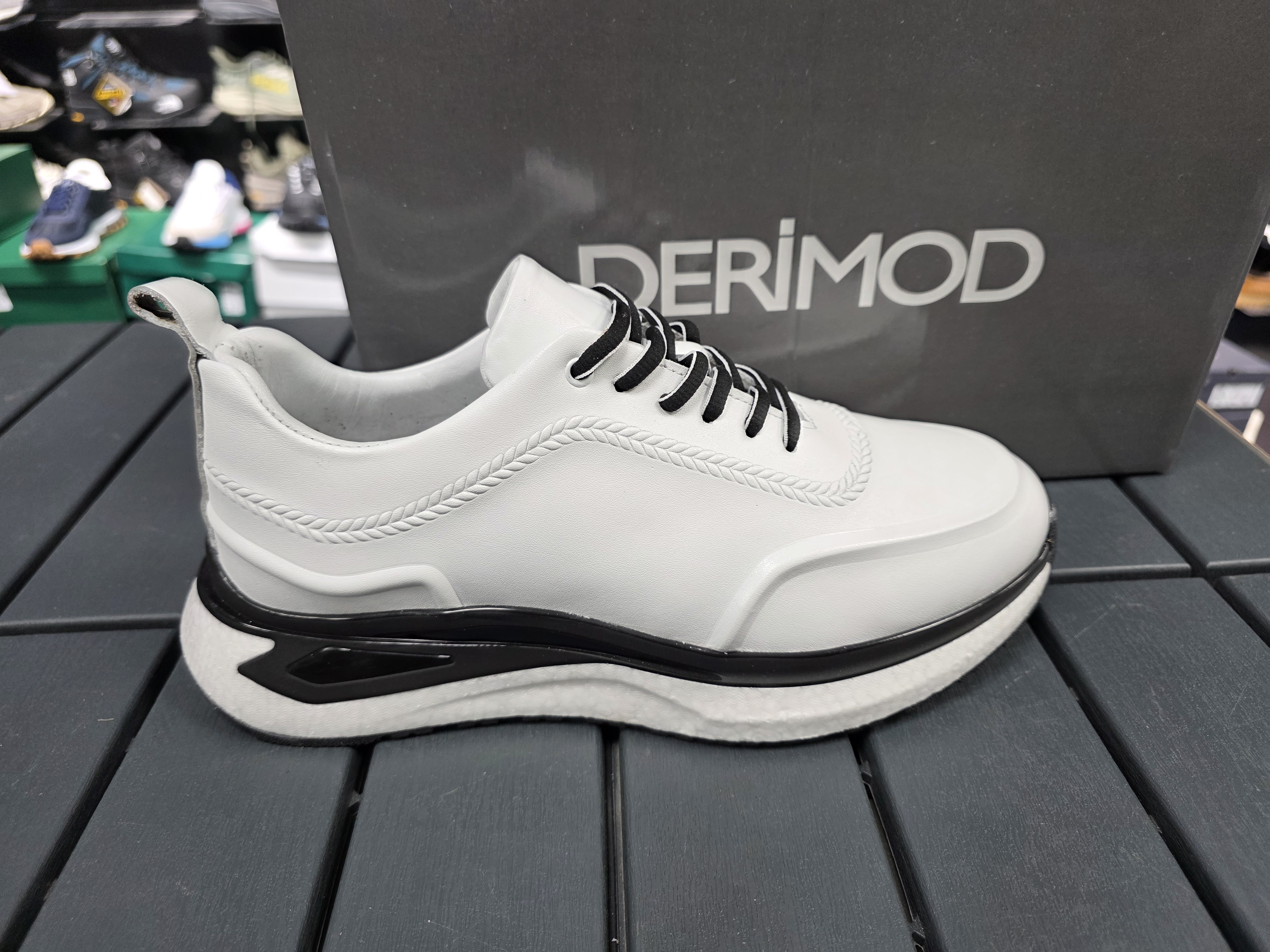 Hakiki deri ortopedik ithal taban derimod snekars tam kalip