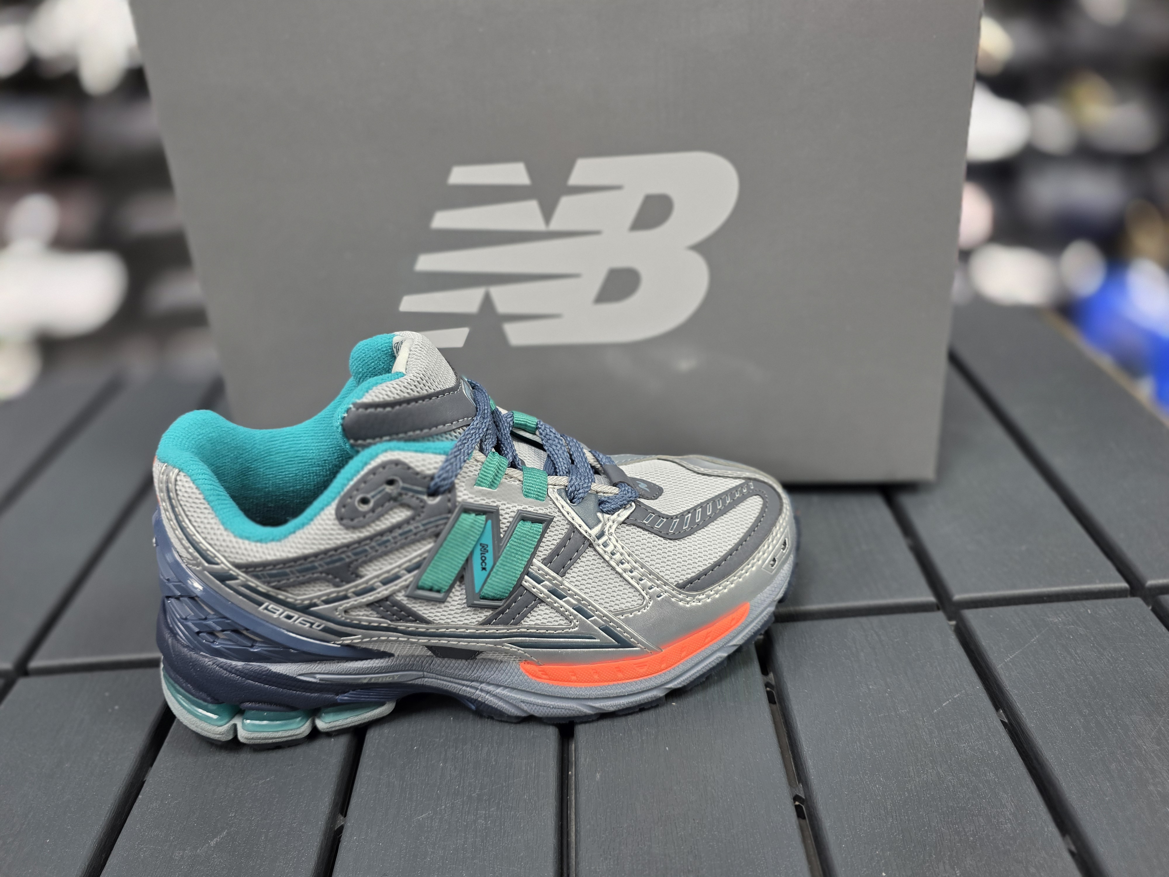 Nb 1906 r koşu spor ayakkabı dar kalip