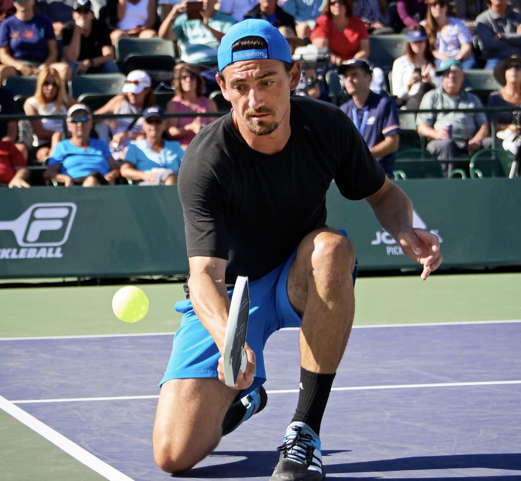 6 Mistakes To Avoid When Volleying: Elevate Your Game with These Tips