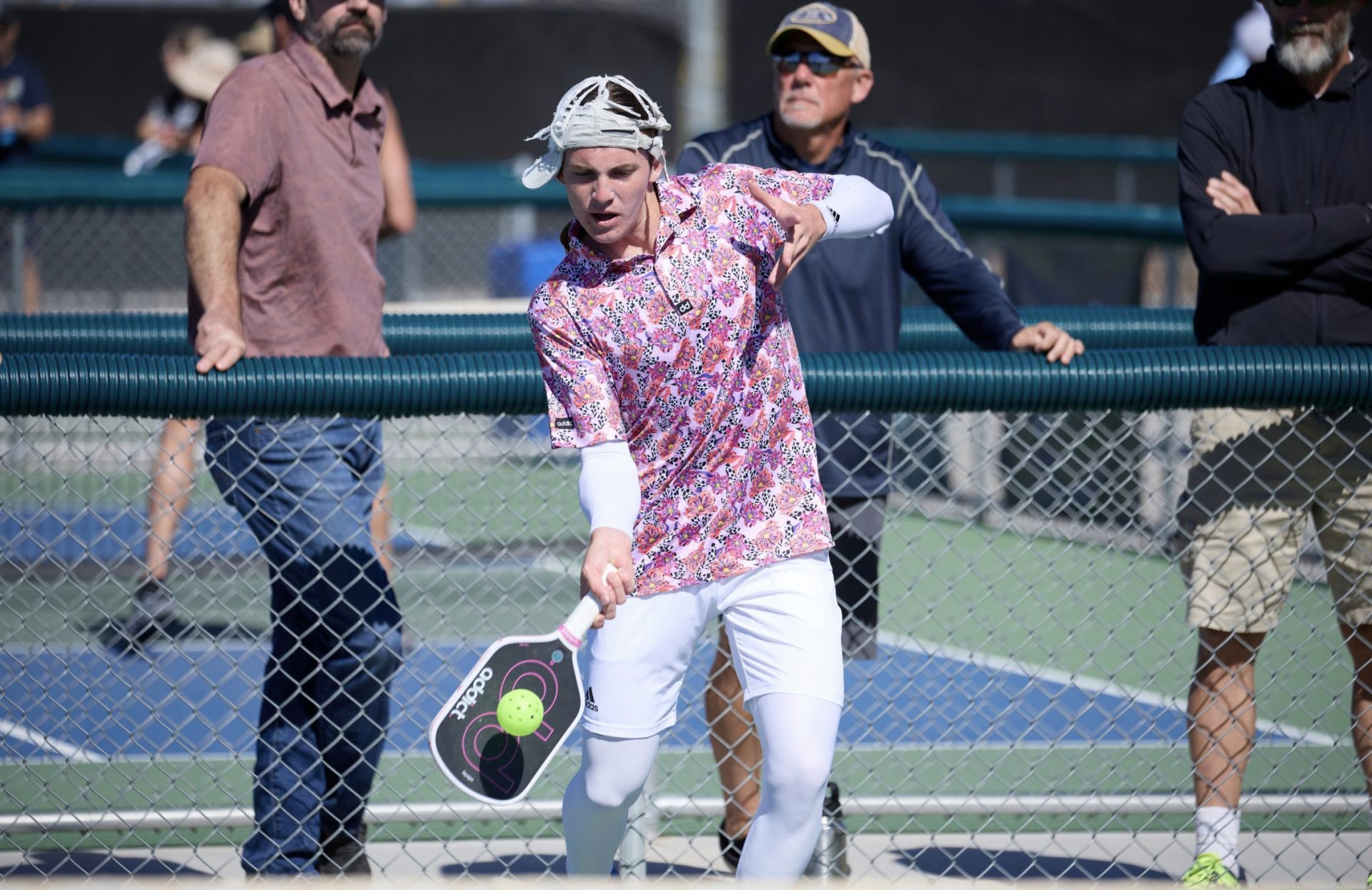When and How to Use The Pickleball Lob: Offensive and Defensive