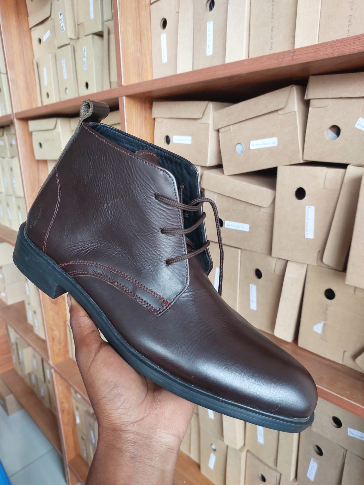 kioo ngozi Dark tan - official boot
