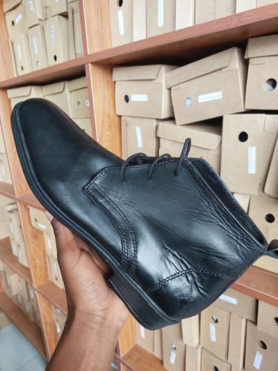 kioo ngozi Black - official boot