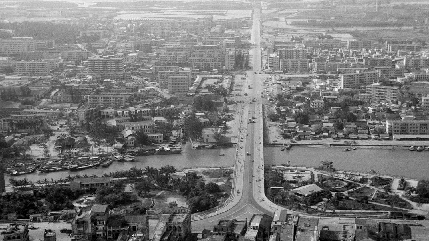 haikou city Renmin Bridge 1987 Huang Yiming