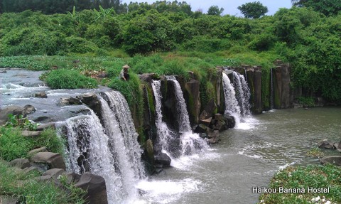 Laocheng Town's Guyizhan Waterfall