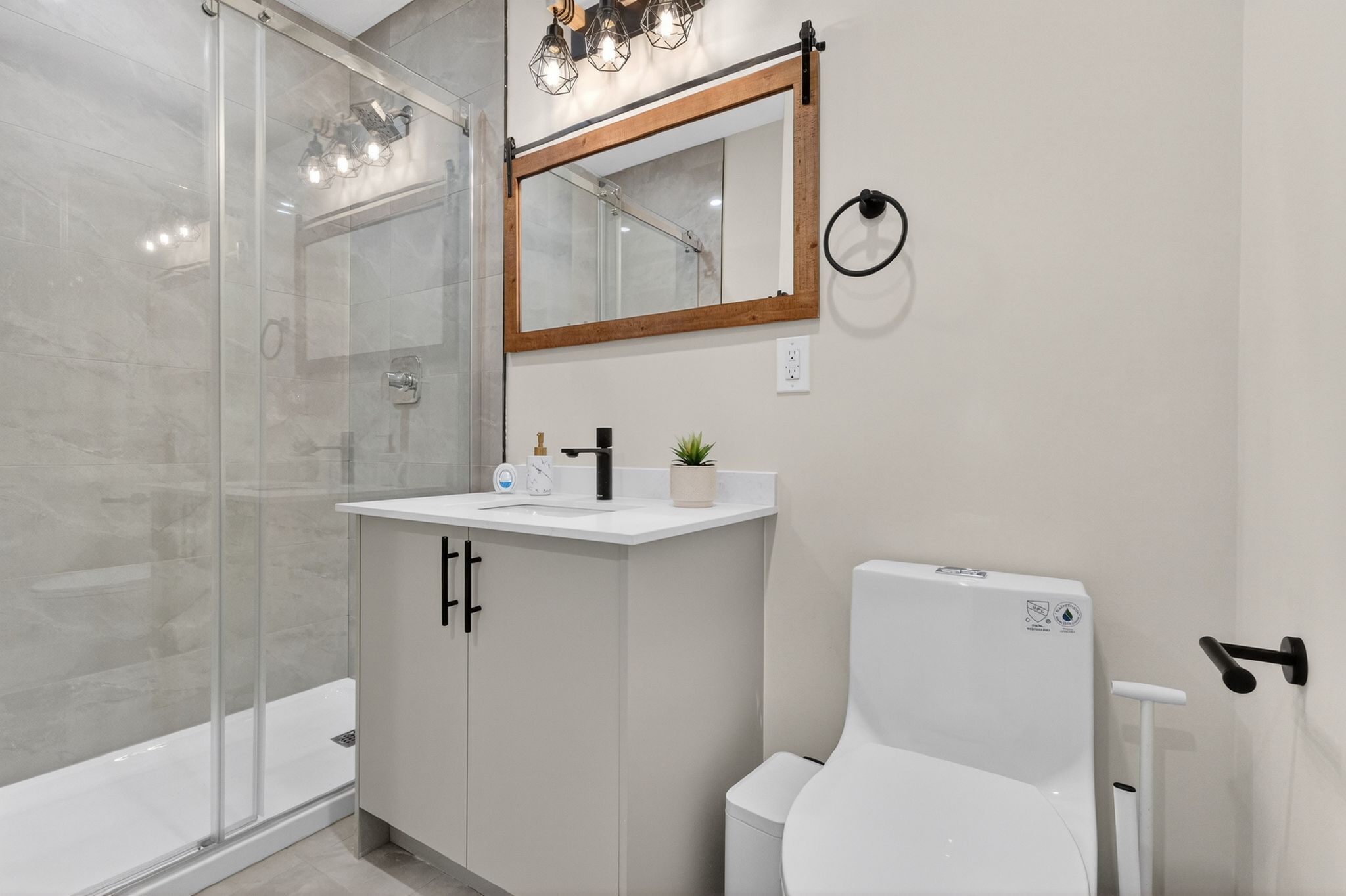 Bathroom 4