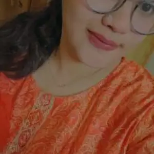 Ayushi Tiwari - English, SST , Bio, Commerce, business studies, economics Home Tutor