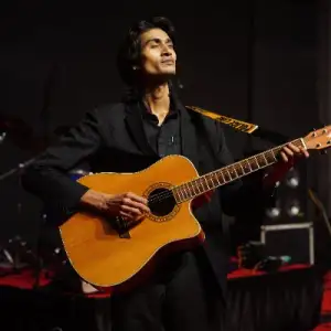 Neelesh Rajpoot - Guitar & Music Home Tutor