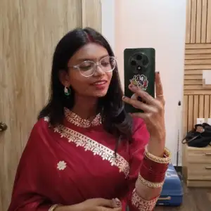 Diya Asthana Singh - English & SST Home Tutor