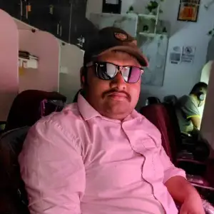 Ravi Mishra - Physics & Mathematics Home Tutor