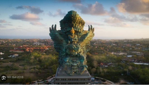 Garuda Wishnu Kencana Statue