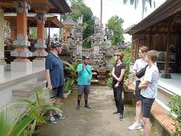 Traditional Balinese House Visit