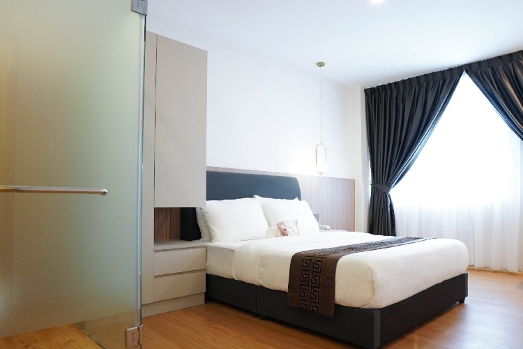 Ladies Paradise Confinement Centre