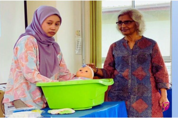 Sasi Mina Antenatal & Postnatal classes for mothers