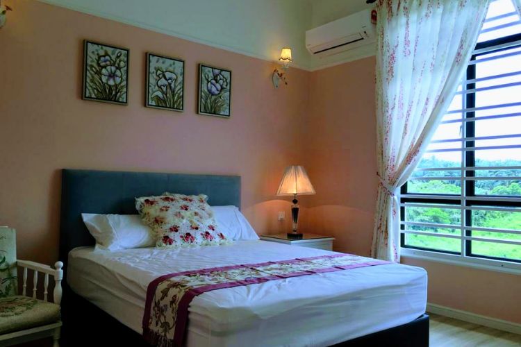 LeBelle Confinement & Retreat