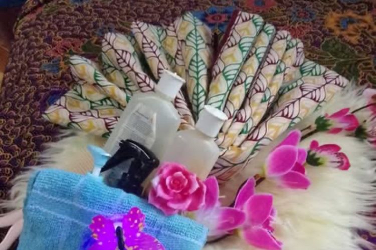 Mak Engku Confinement