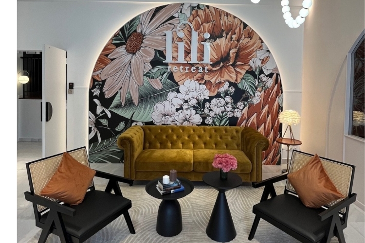 The Lili Retreat Confinement