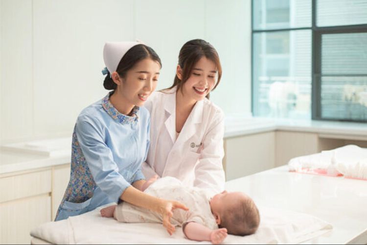 Fullmoon Confinement Center