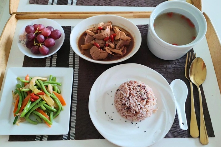 Moonzie Confinement Centre