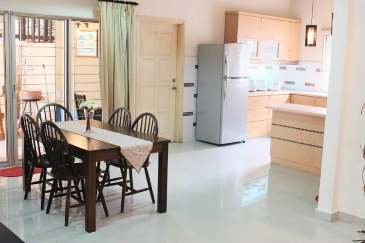 Sunshine Confinement Centre