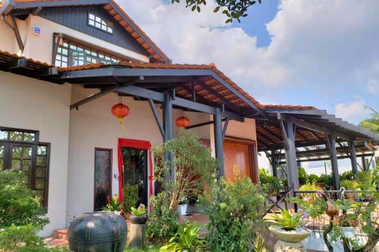 AW Confinement Villa