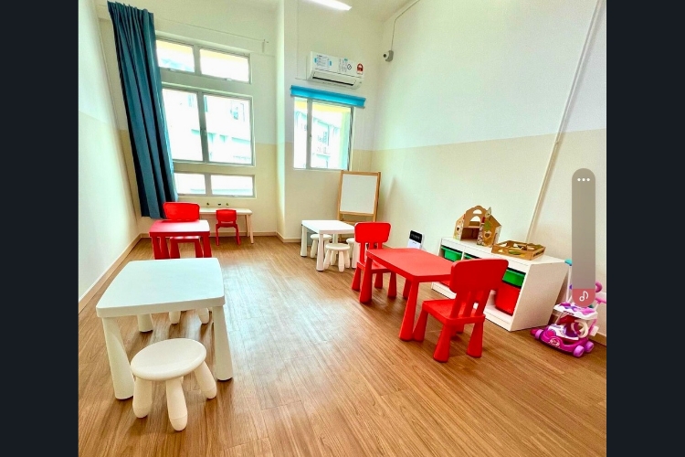 Little Play Child Care Centre