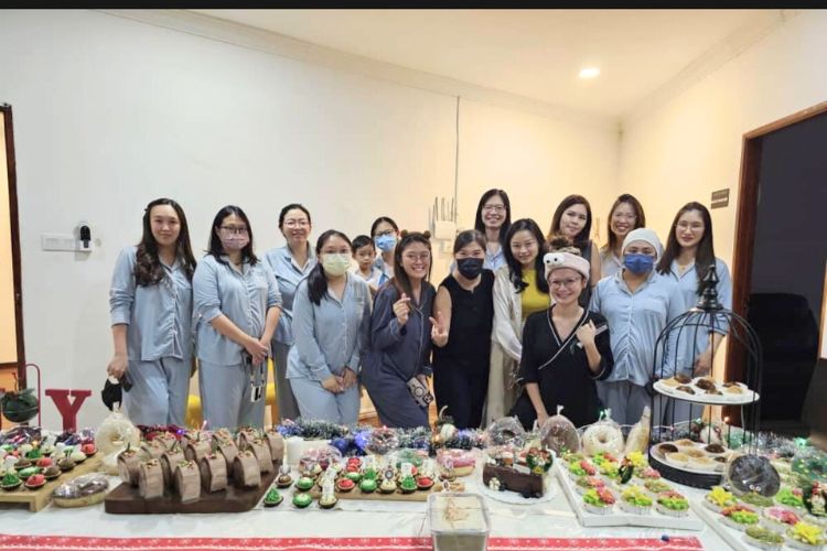 Little Gems Postnatal Care