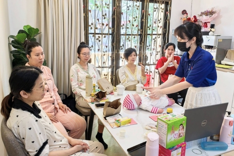 VE Love Moms Confinement Centre