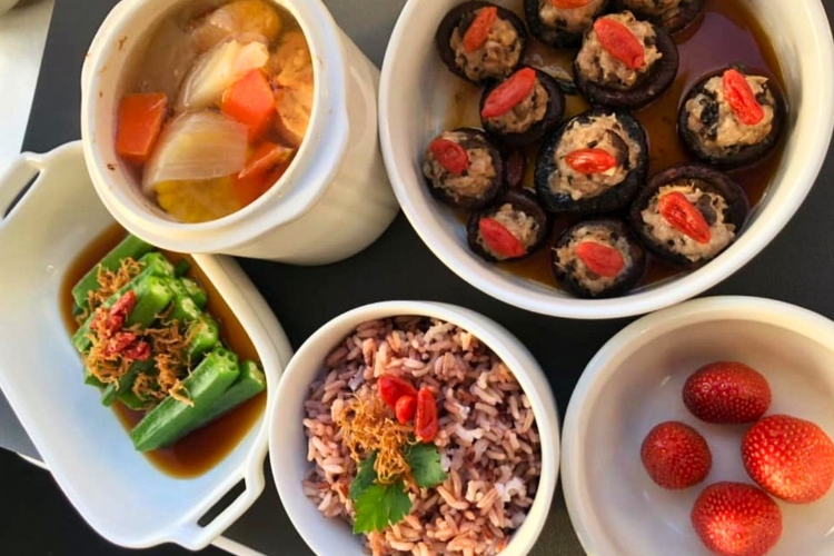 First Meet Confinement Centre