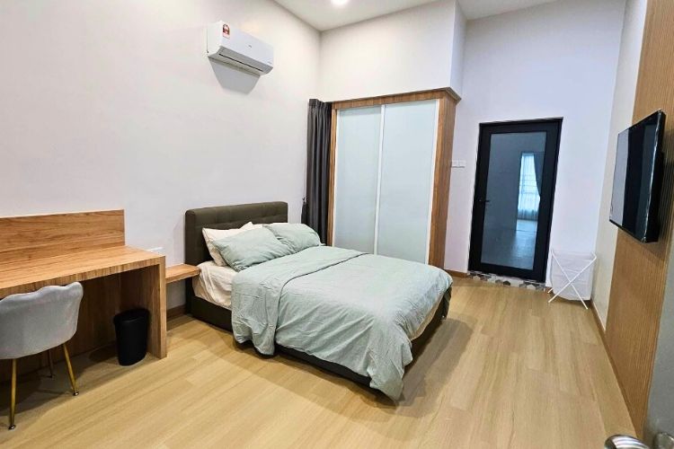 Ezion Home Place Confinement Care