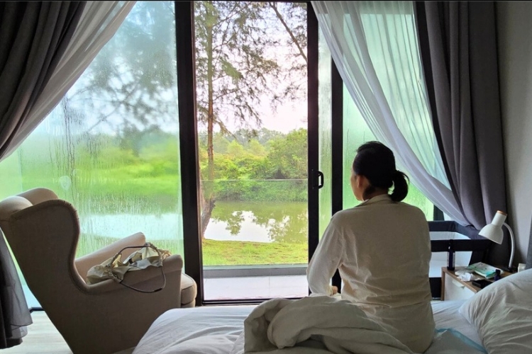 De Bebe Postpartum Care