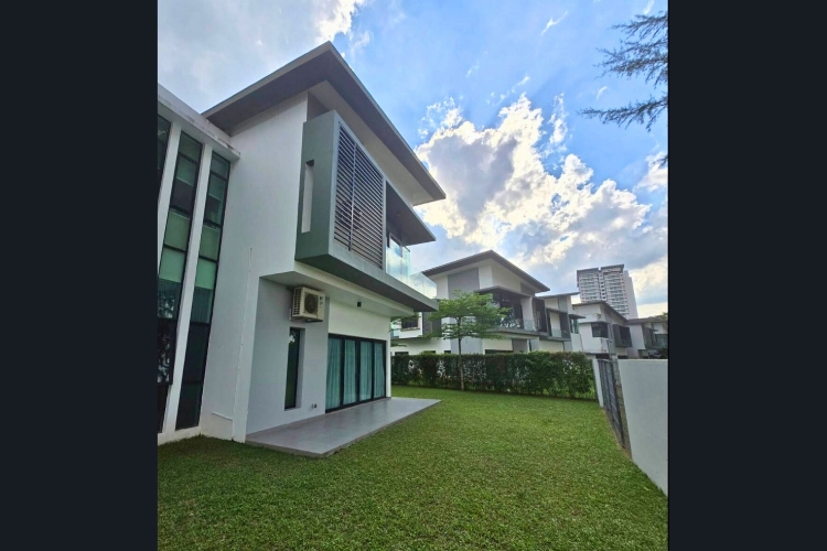 De Bebe Postpartum Care