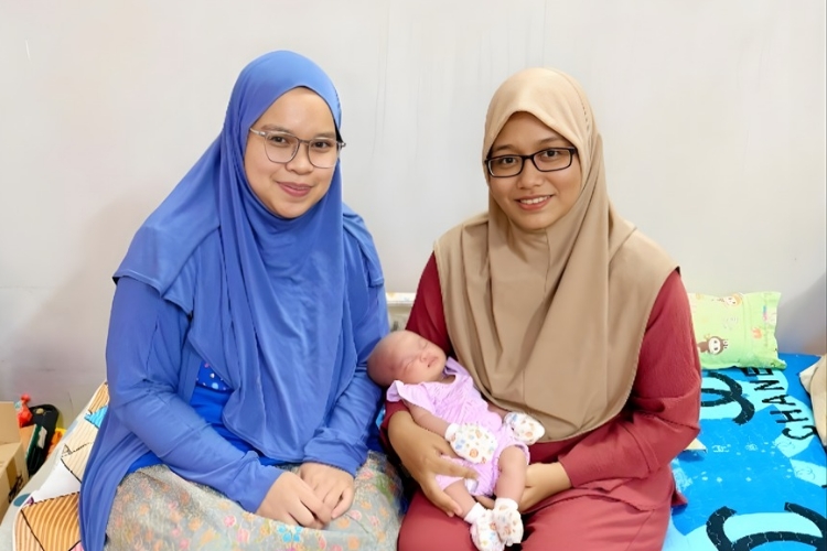 Fatin Confinement Lady