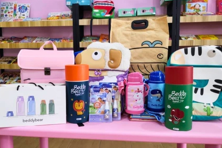 Love Mom & Bebe Food