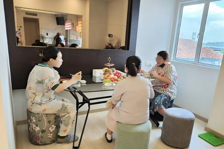 Warn Xin Confinement Centre