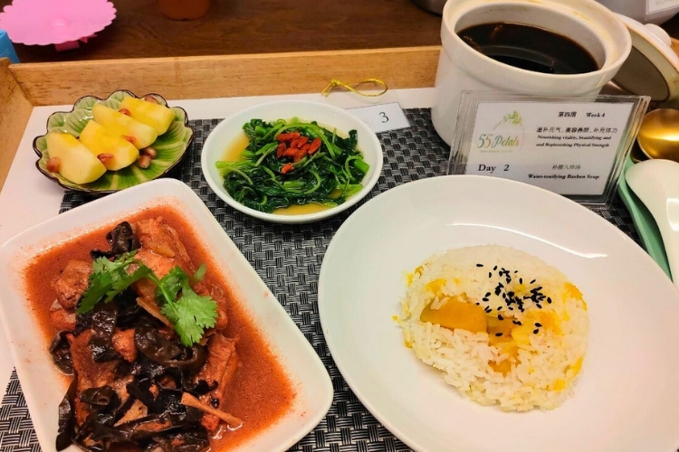 55 Petals Confinement Centre