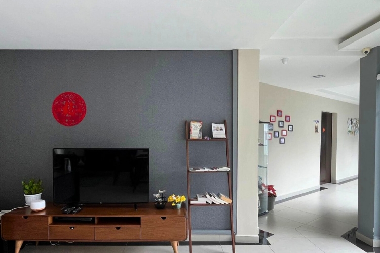 55 Petals Confinement Centre