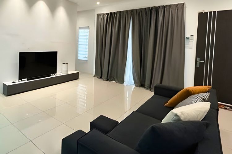 Jolly Confinement Centre