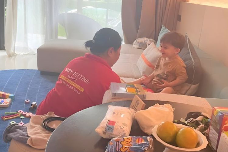 Babysitting and Nanny Service - Thailand