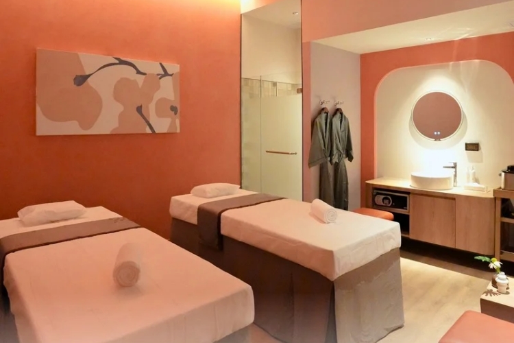 Let’s Relax Onsen and Spa 