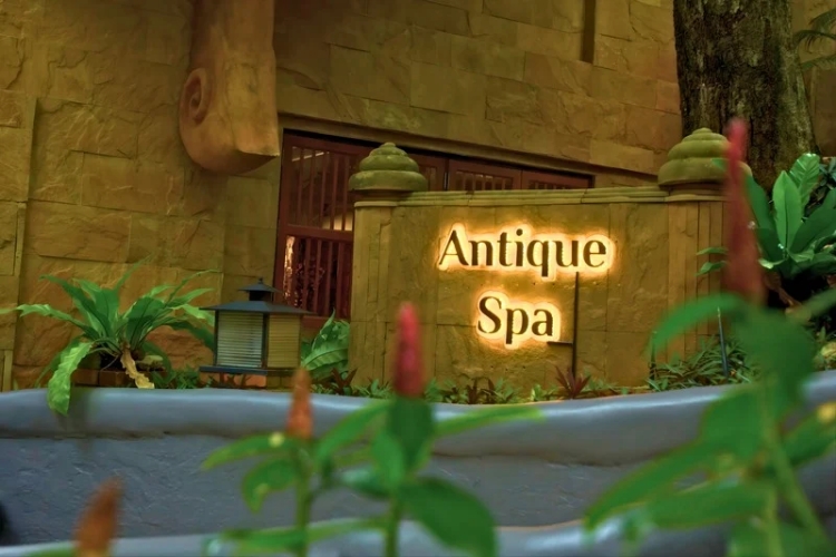 Antique Spa