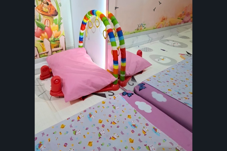 Nuina Mom and Baby Care